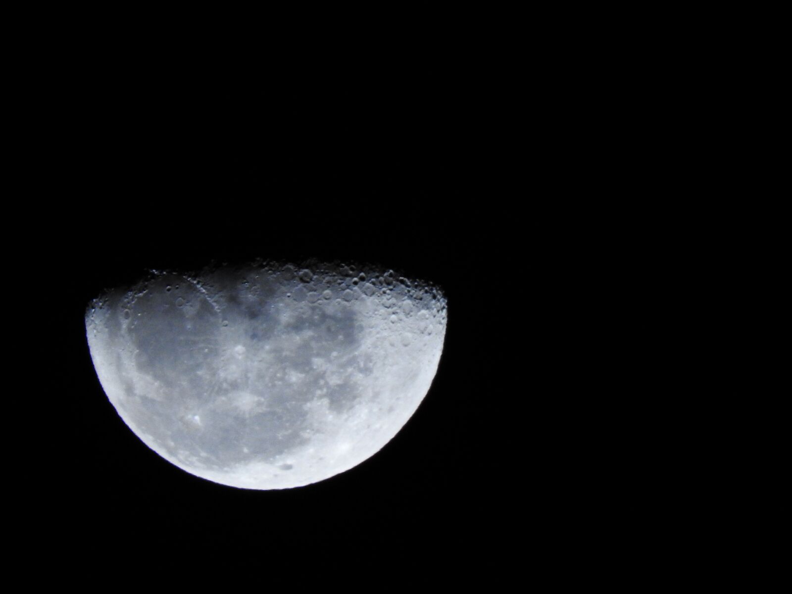 Nikon Coolpix P610 sample photo. Last quarter moon, moonlight photography