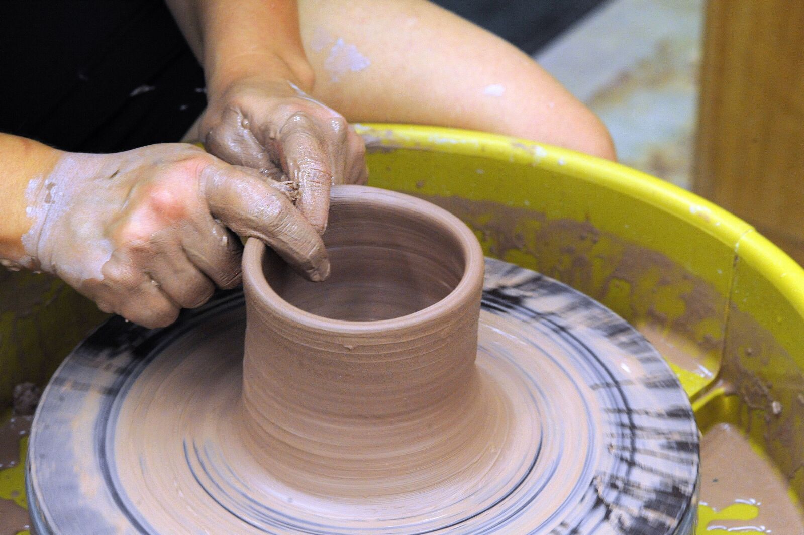 Nikon D3 sample photo. Potters wheel, ceramics, wheel photography