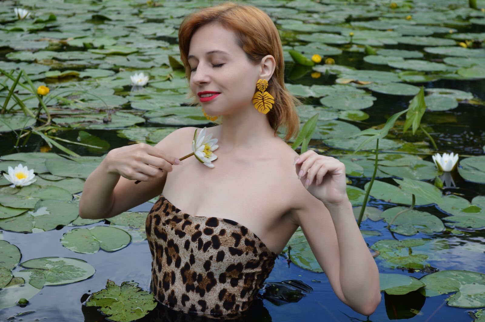 Nikon D3200 sample photo. Lotus, water lily, lily photography