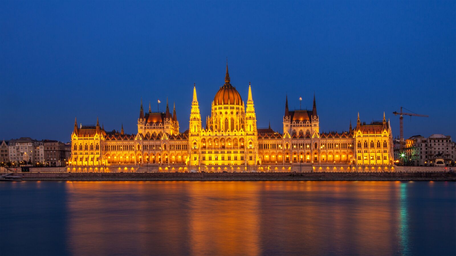 Canon EOS 5D Mark II + Canon EF 24-105mm F4L IS USM sample photo. Hungary, the hungarian parliament photography