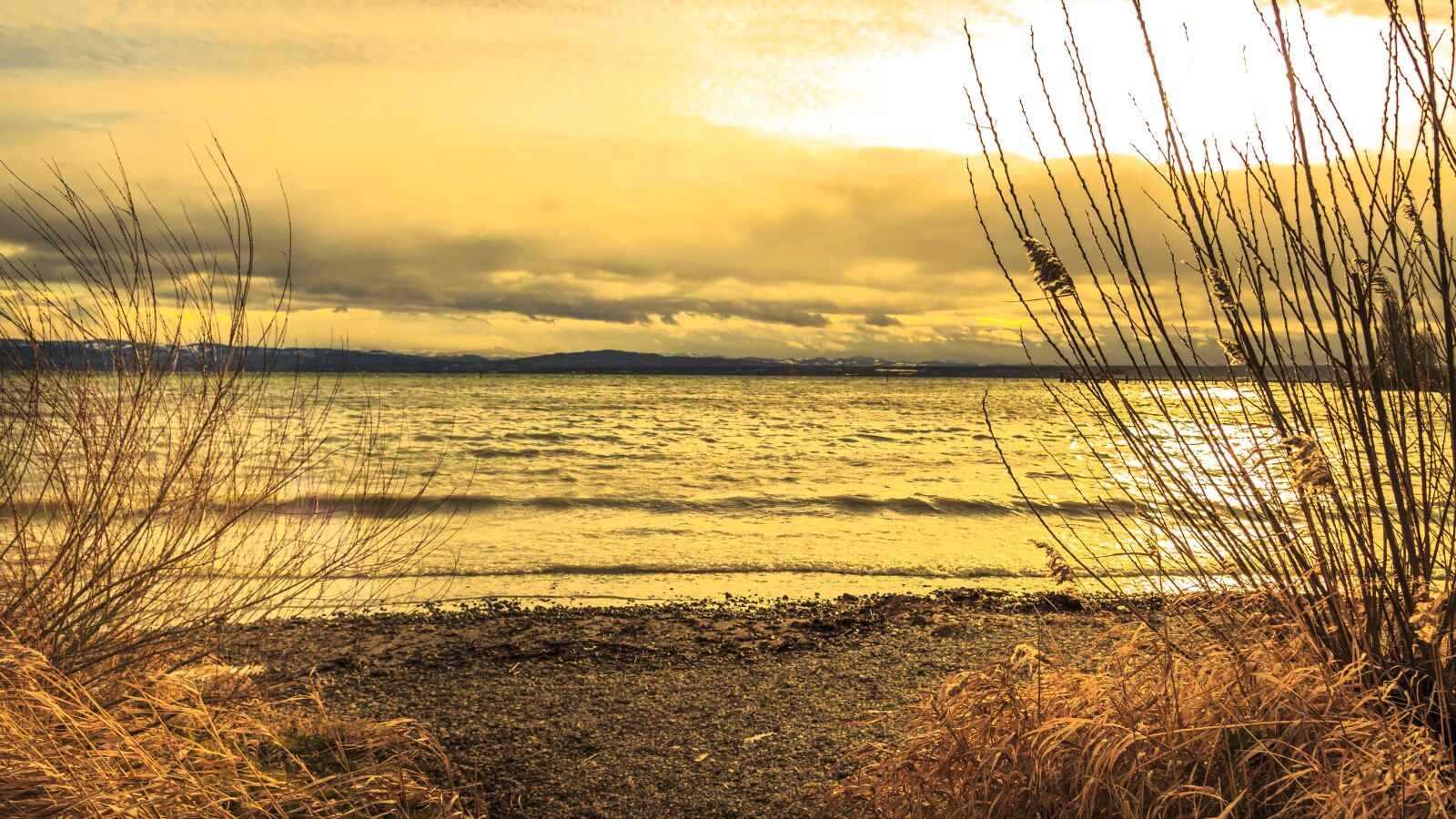 Canon EOS 650D (EOS Rebel T4i / EOS Kiss X6i) sample photo. Lake constance, immenstaad, stormy photography