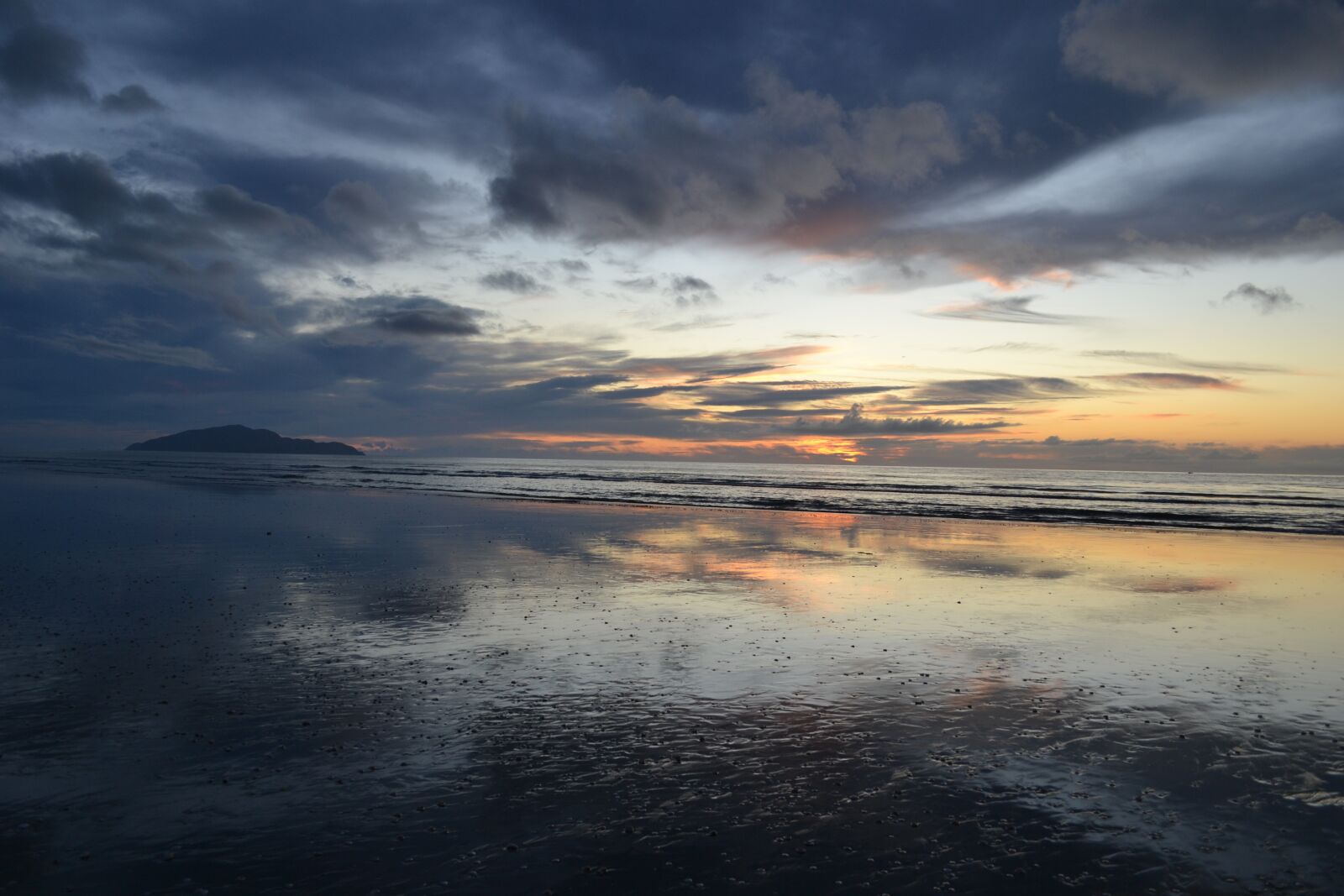 Nikon D3100 sample photo. Sunset, kapiti island, new photography