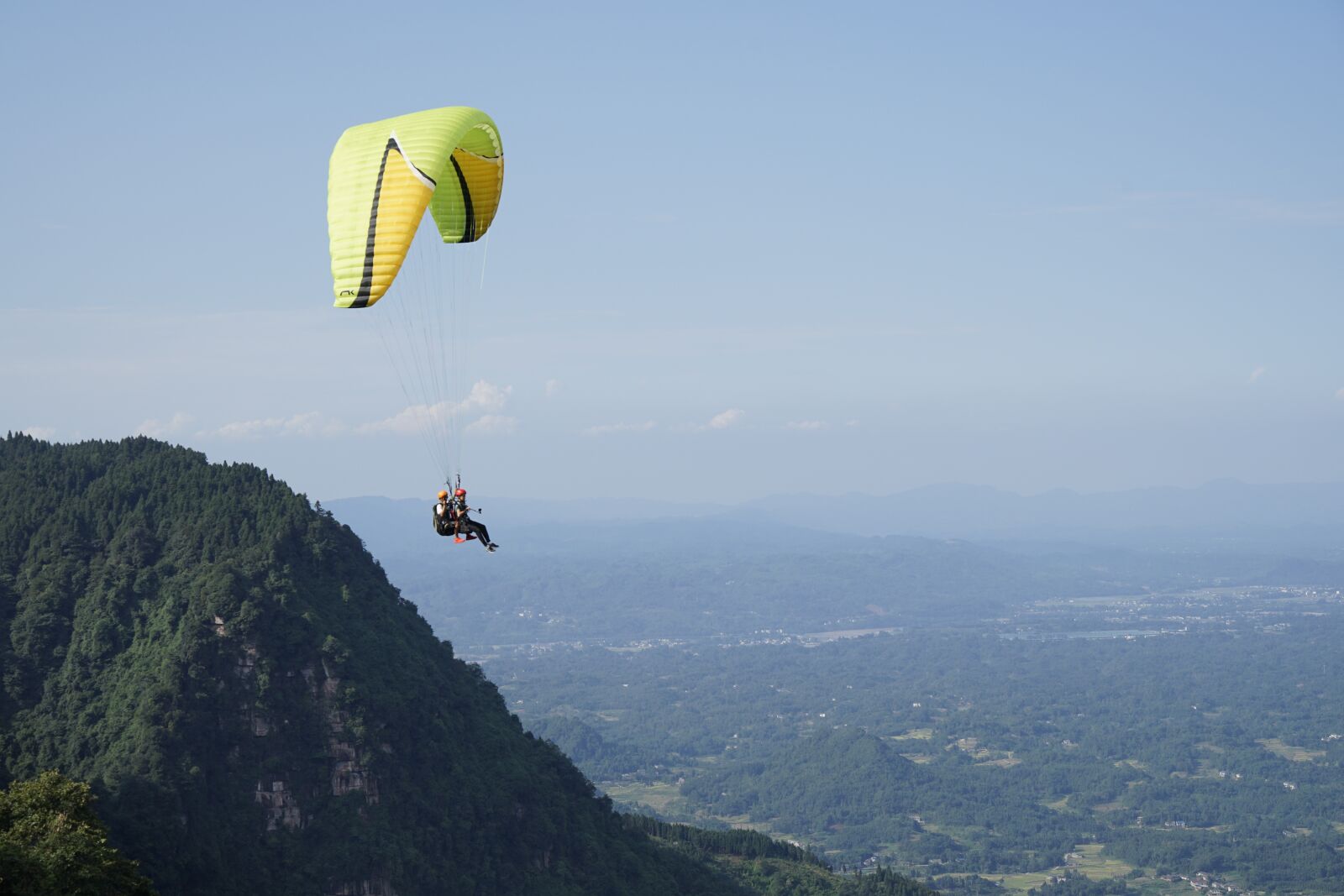 Sony a7 II sample photo. Paragliding, air movement, alpine photography