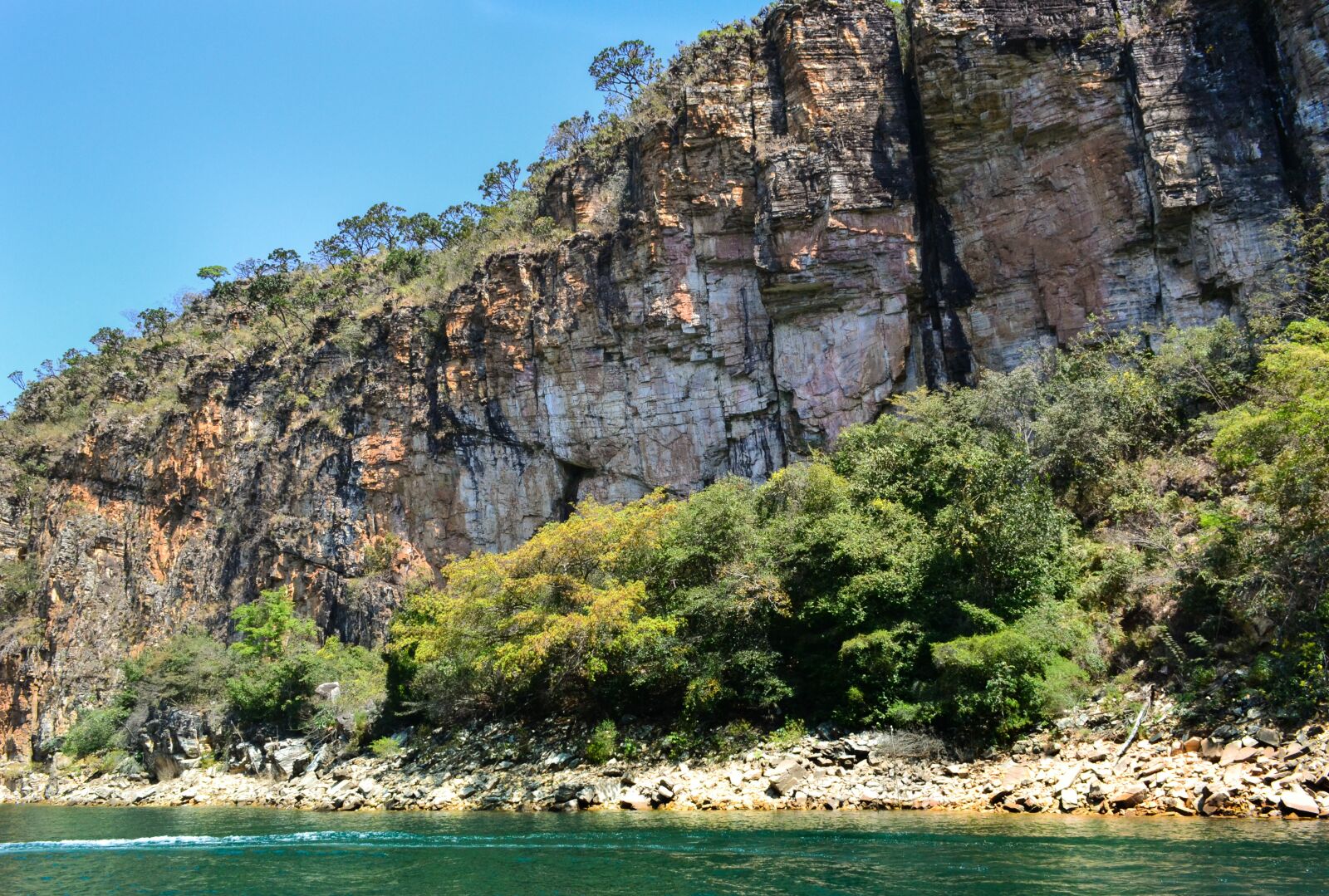 Nikon D3100 sample photo. Mines, lake, furnas photography