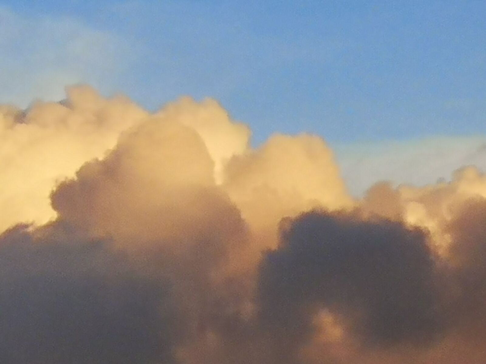 HUAWEI P20 sample photo. Clouds, sky, orange photography