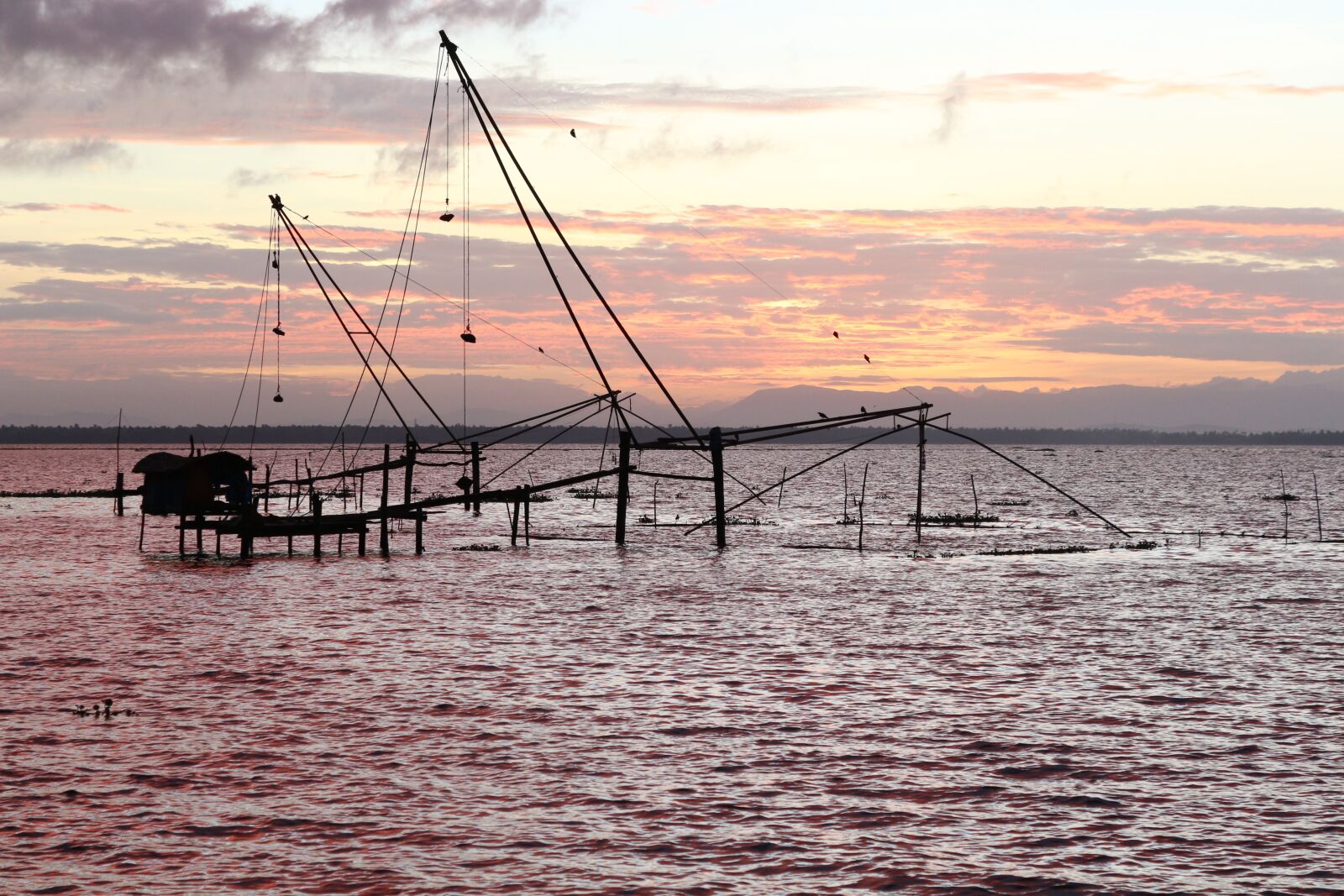 Canon EOS 700D (EOS Rebel T5i / EOS Kiss X7i) sample photo. Fishing, sunrise photography