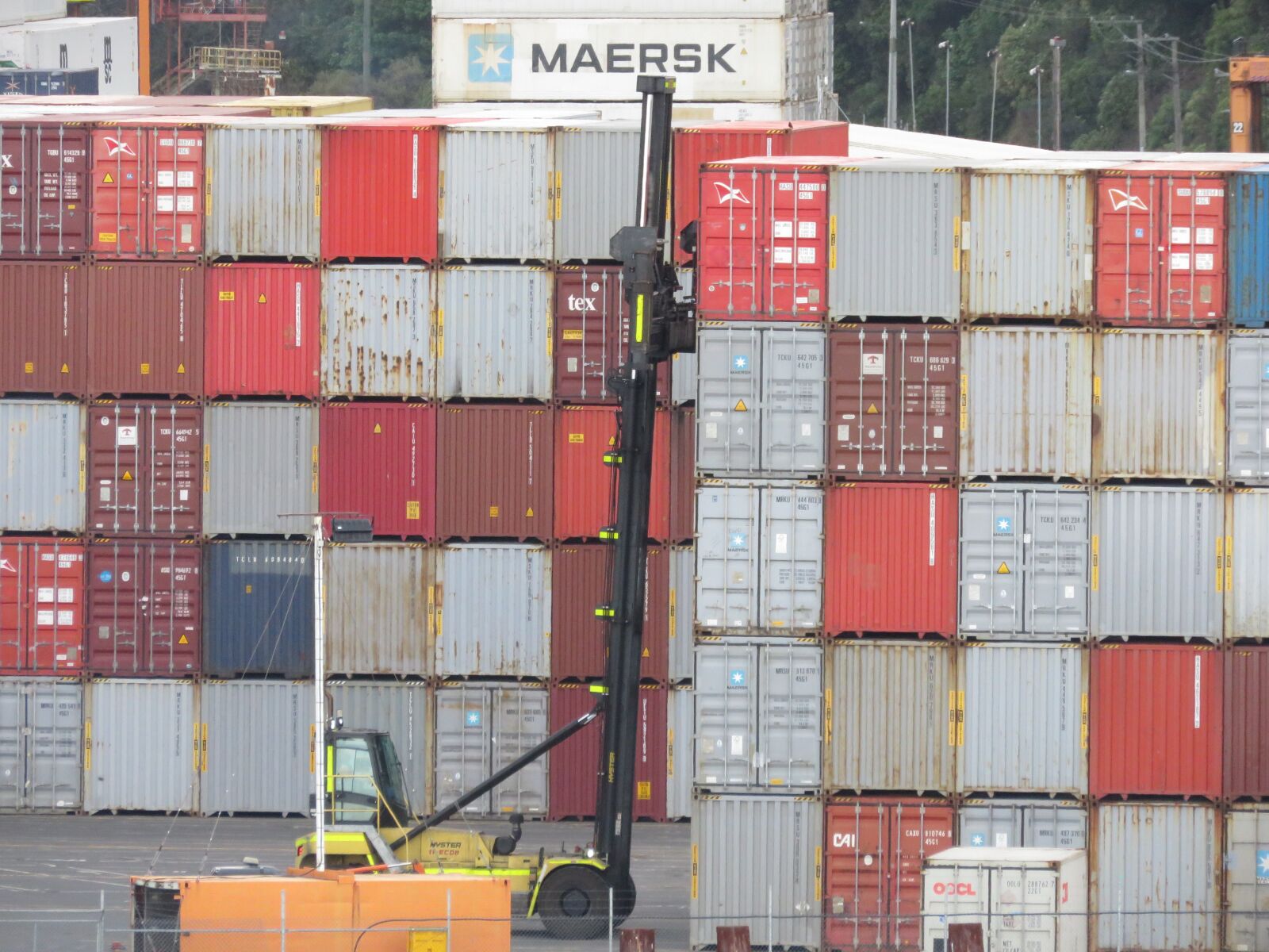 Canon PowerShot SX60 HS sample photo. Shipping containers, port, fork photography