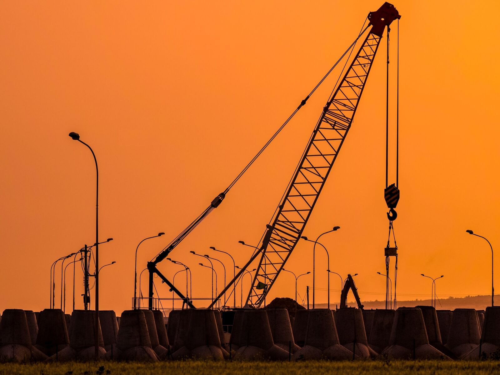 Nikon D3300 sample photo. Sunset, crane, pylons photography