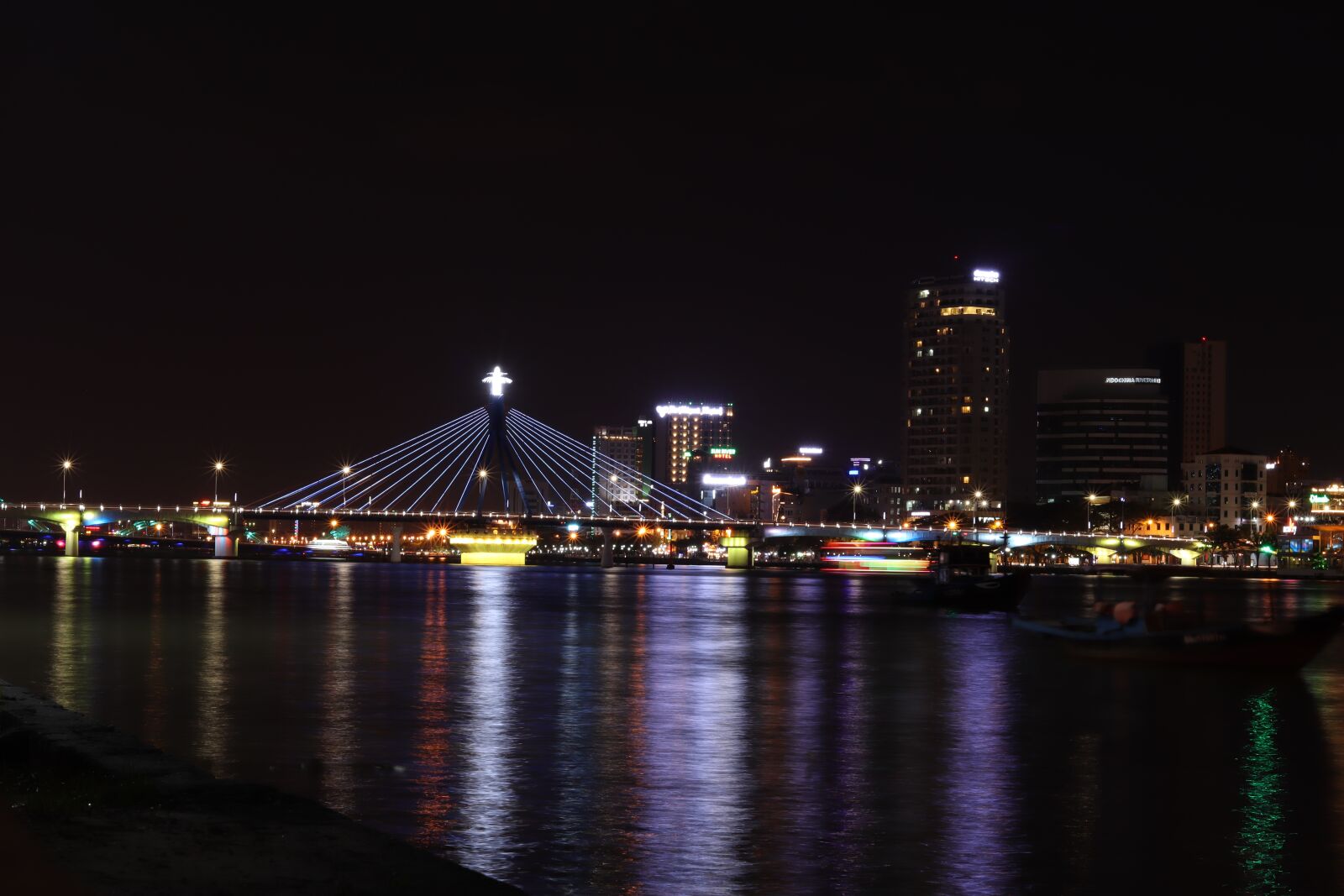 Canon EOS M50 (EOS Kiss M) sample photo. Da nang, night, danang photography