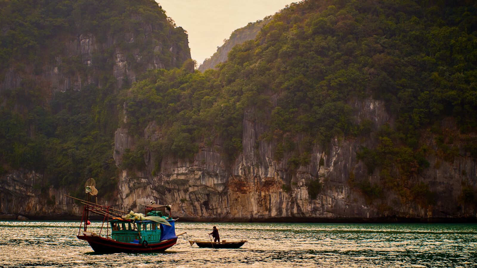 Fujifilm X-T1 sample photo. Nature, body of water photography