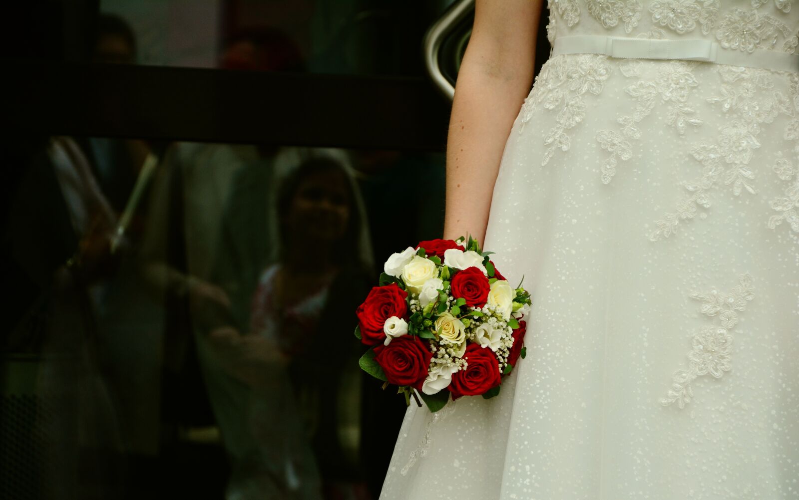 Nikon D5200 sample photo. Bridal bouquet, bride, wedding photography