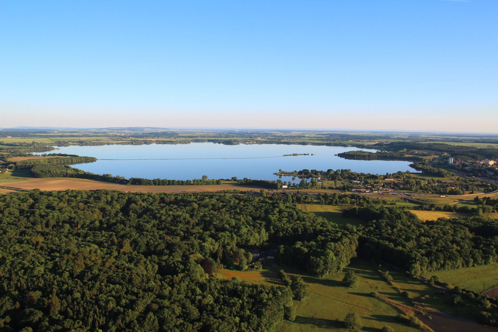 Canon EOS 600D (Rebel EOS T3i / EOS Kiss X5) sample photo. Lake, reservoir pond, landscape photography