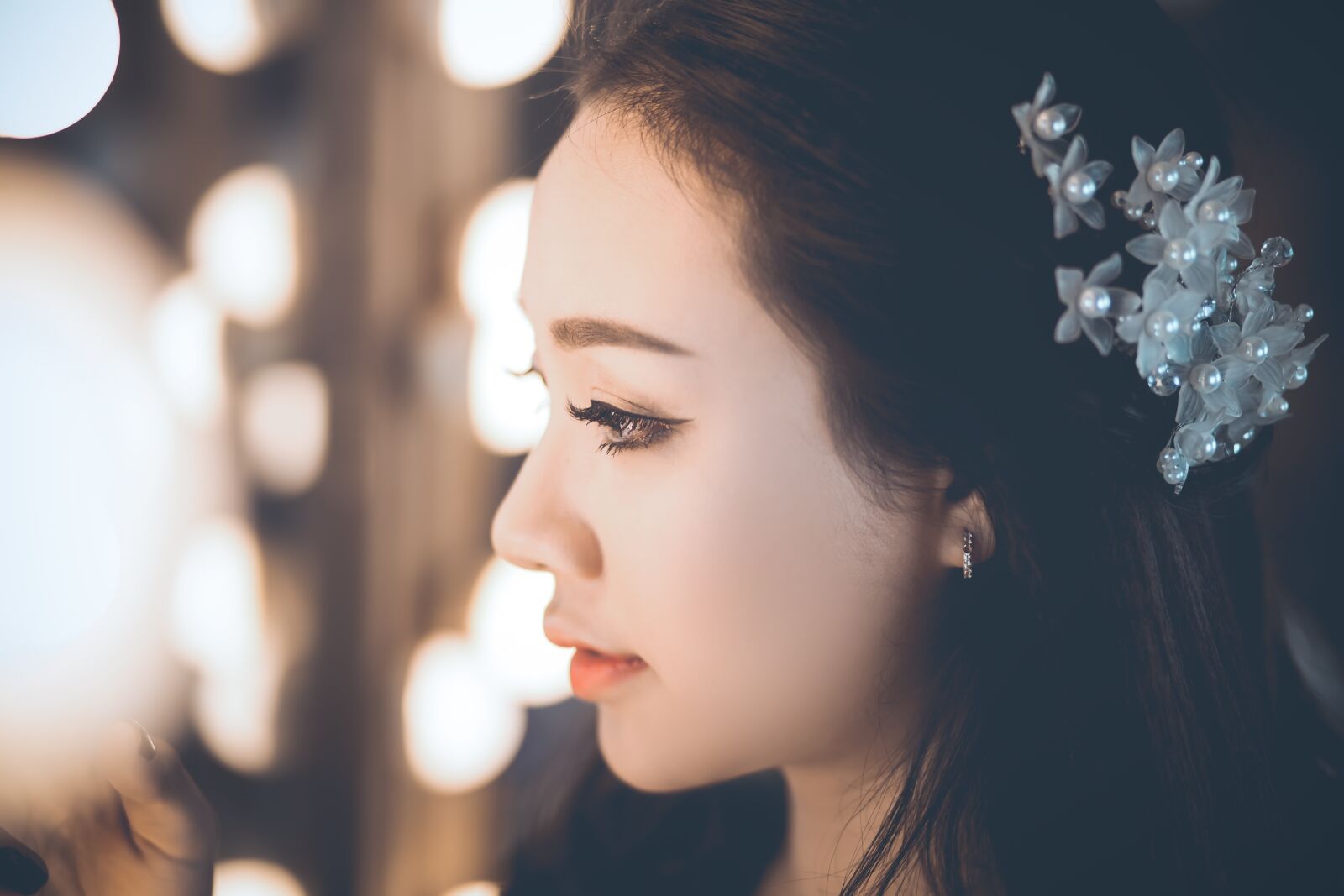 Canon EF 85mm F1.8 USM sample photo. Beautiful, woman, girl photography