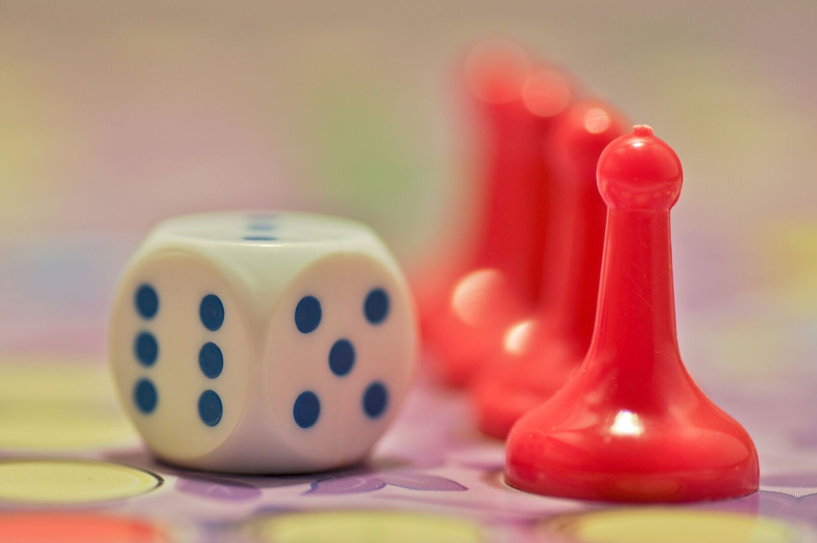 Nikon D5000 sample photo. Toys, plastic, dice photography