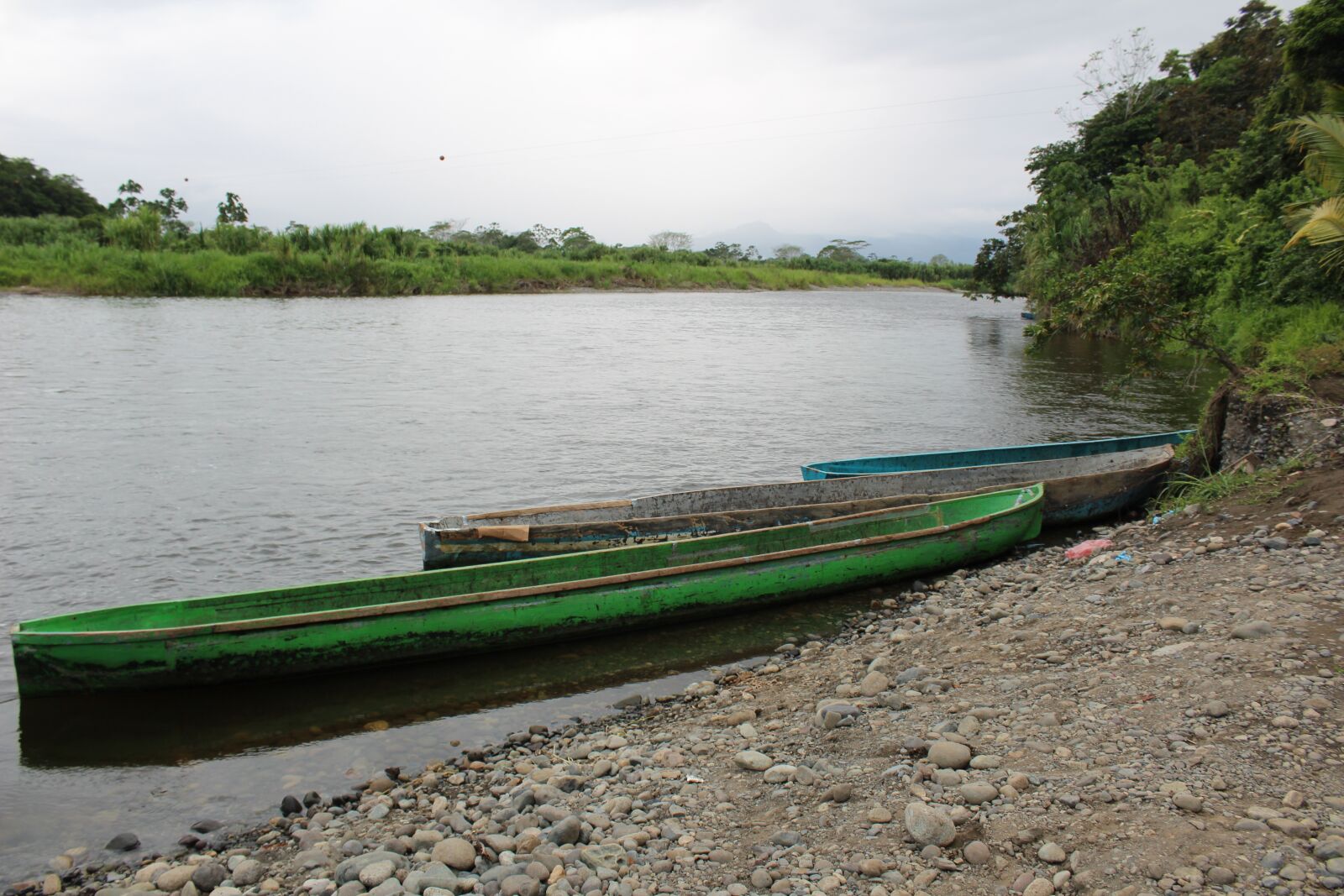 Canon EOS 1300D (EOS Rebel T6 / EOS Kiss X80) sample photo. Boat, regional, indigenous photography