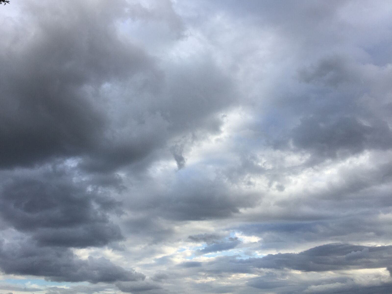 iPhone 6 back camera 4.15mm f/2.2 sample photo. Cloudy, sky, blue, sky photography