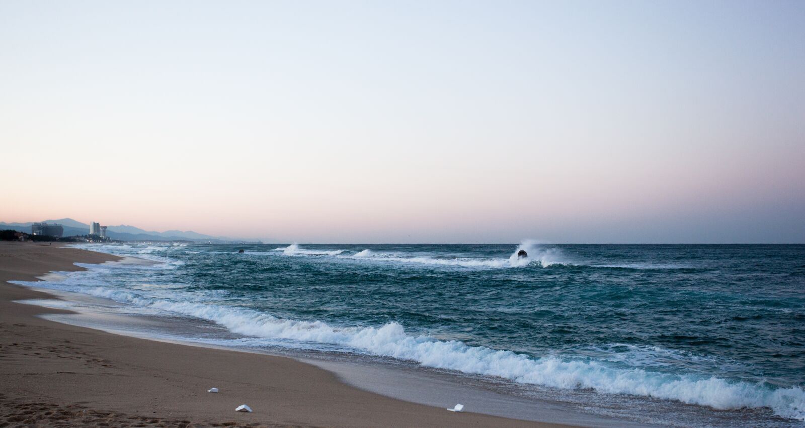 Canon EOS 5D Mark II + Canon EF 17-40mm F4L USM sample photo. Beach, waves, rocks photography