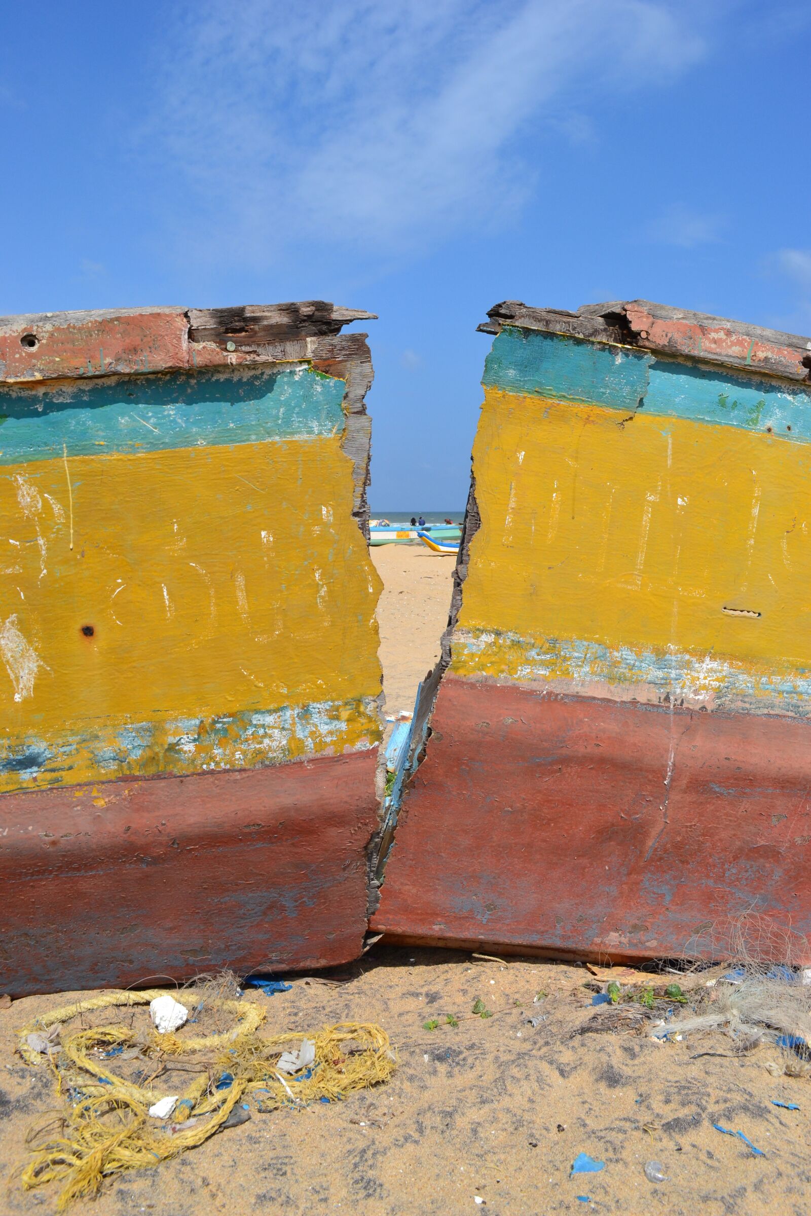 Nikon D3100 sample photo. India, boat, beach photography