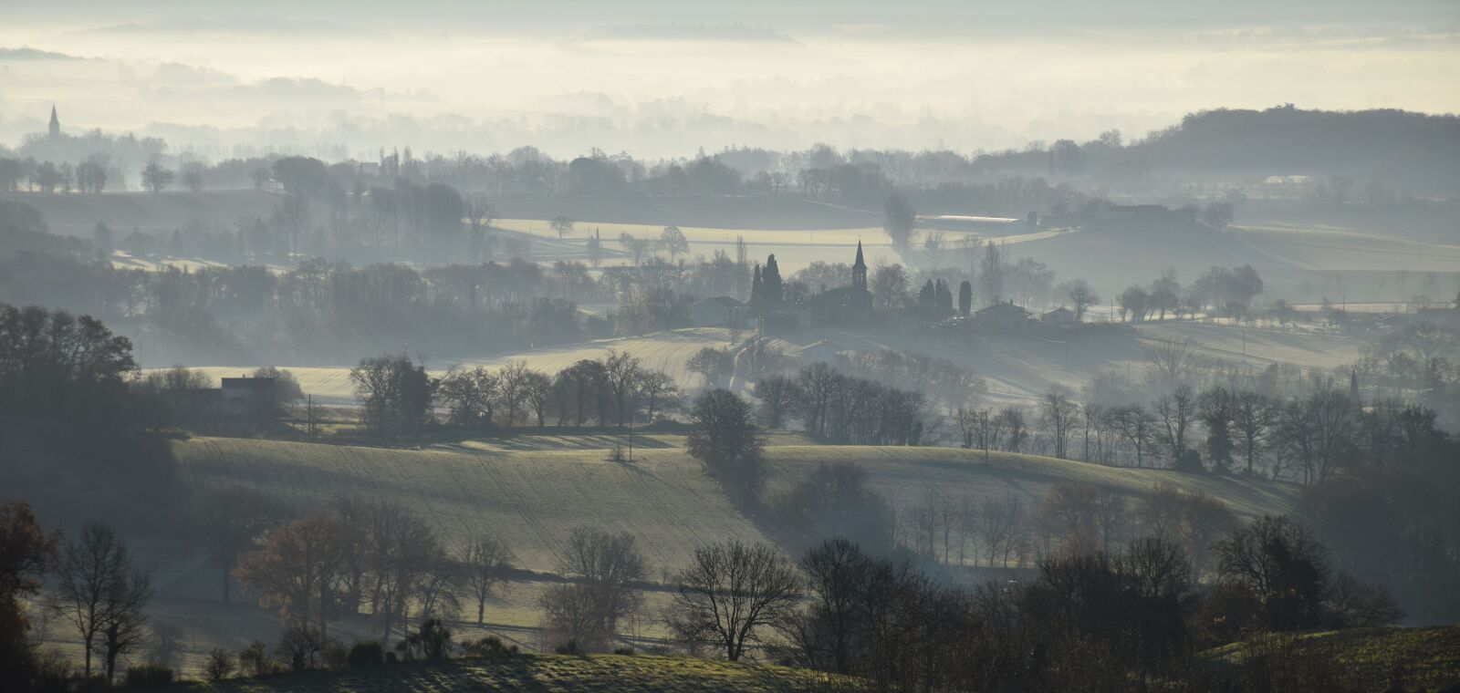 Nikon D5300 sample photo. Landscape, tarn, mist photography