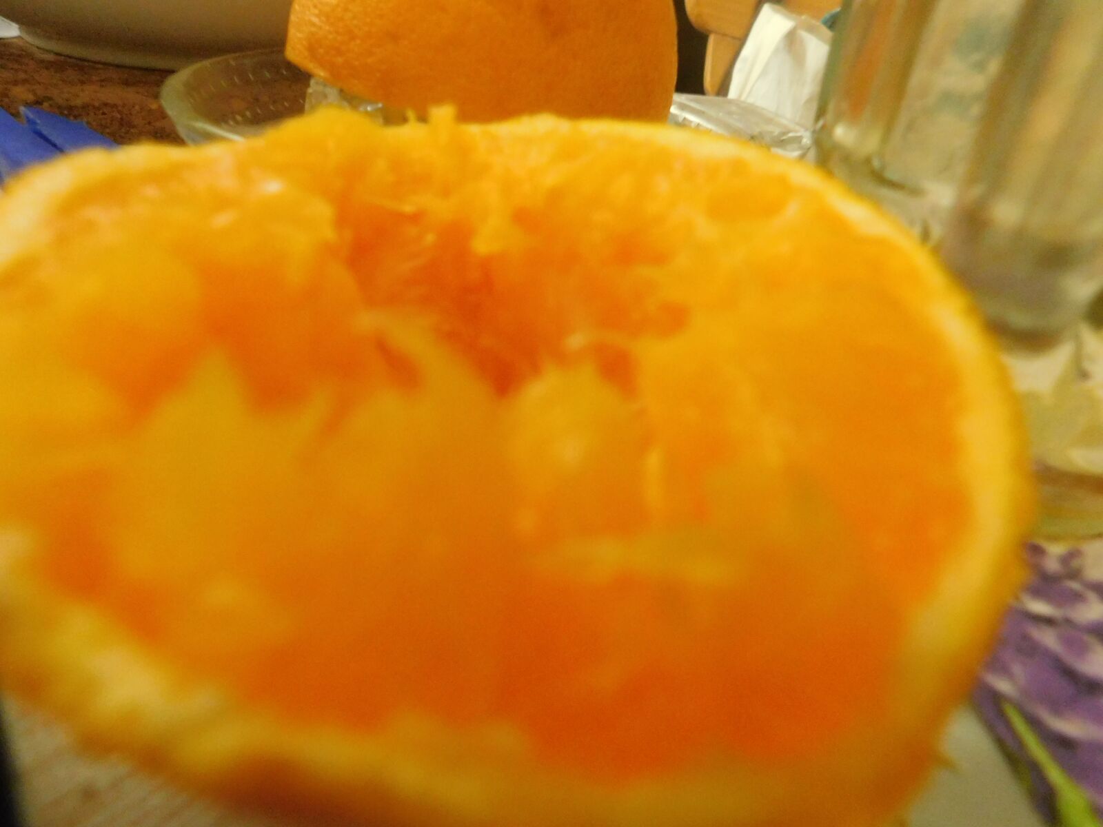 Nikon Coolpix B500 sample photo. Orange, fruit, pulp photography