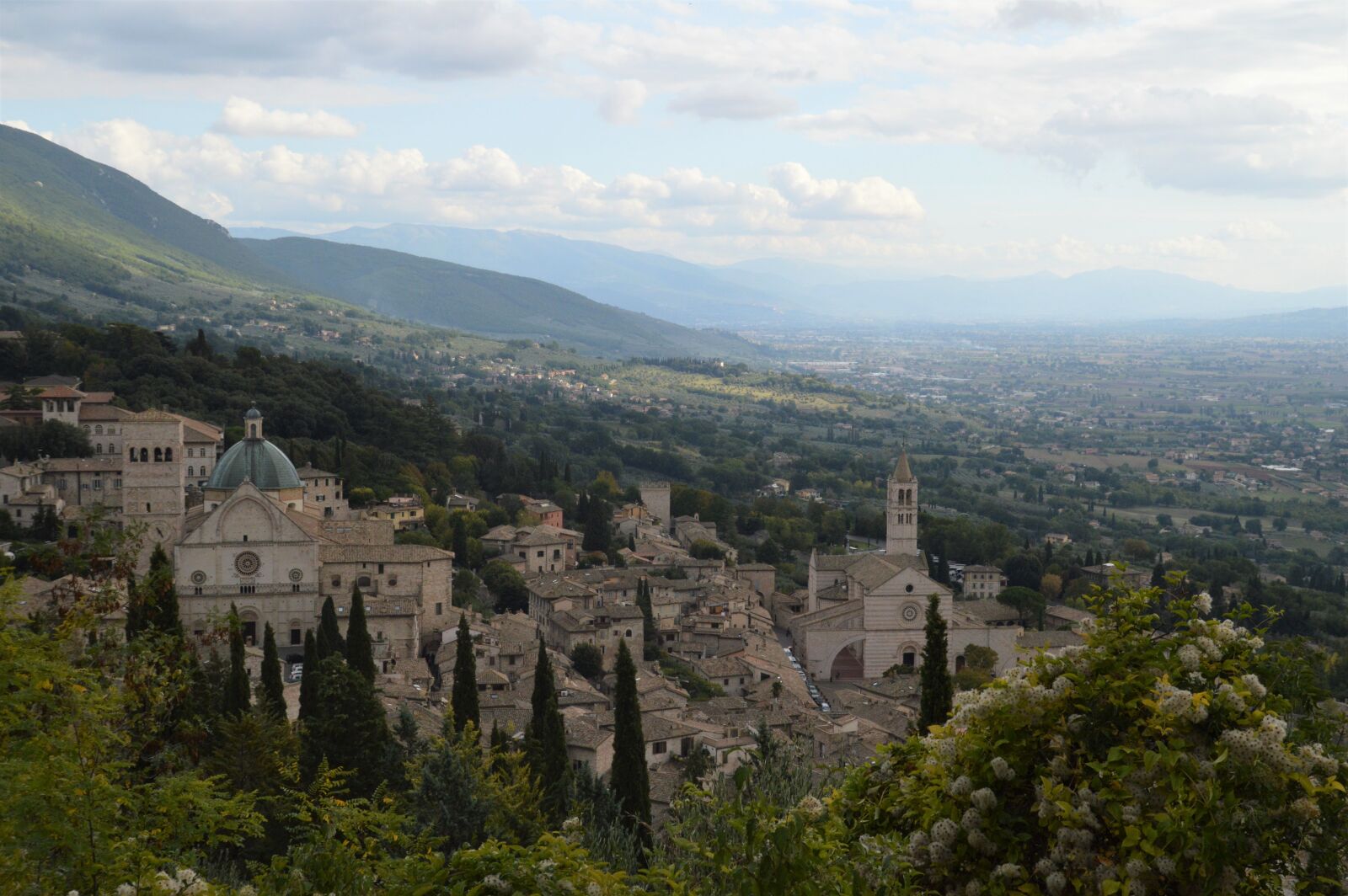 Nikon D3200 sample photo. Italy, assisi, panorama photography
