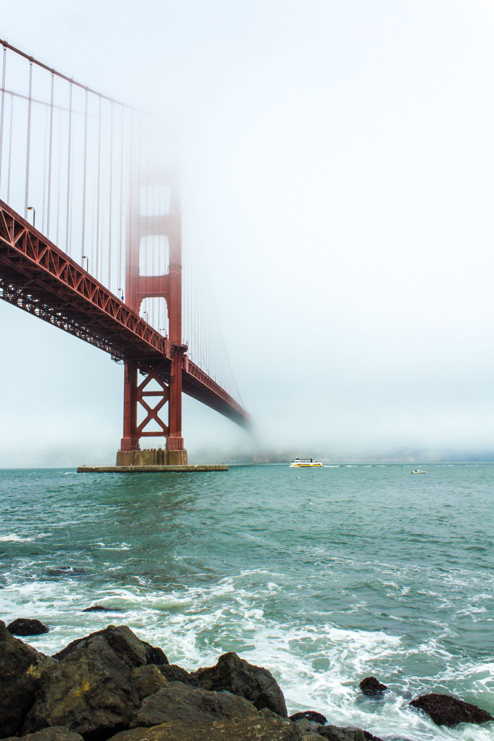Canon EOS 600D (Rebel EOS T3i / EOS Kiss X5) sample photo. Golden gate, bridge, red photography