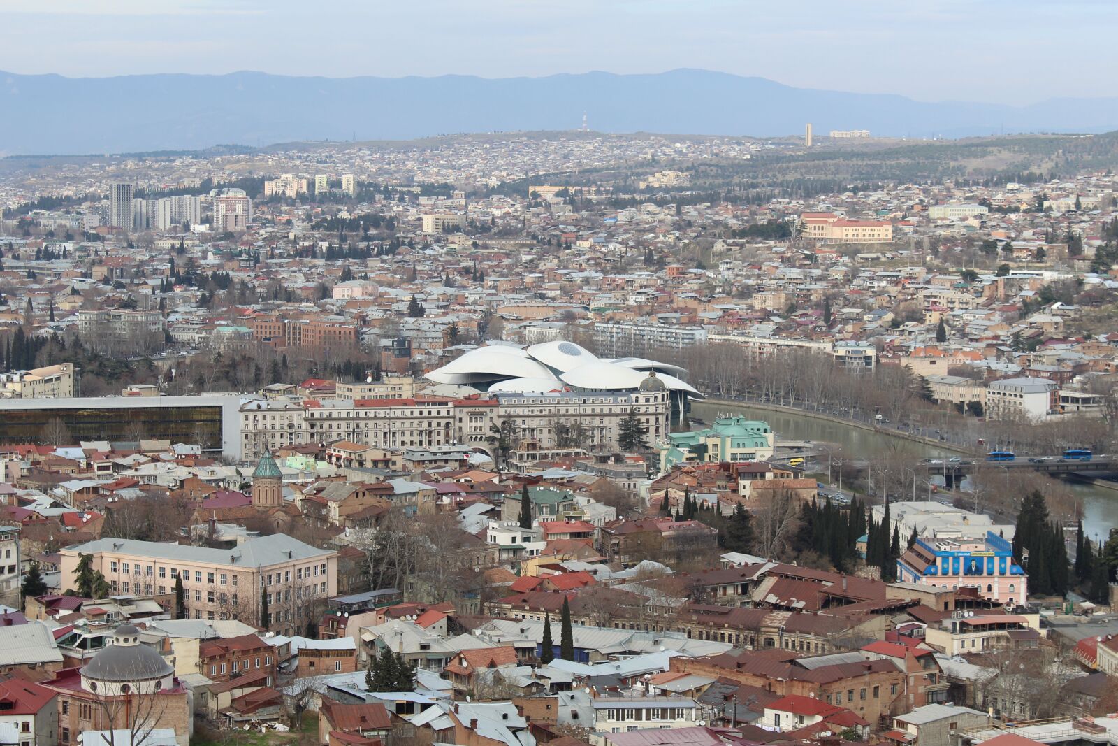 Canon EOS 1300D (EOS Rebel T6 / EOS Kiss X80) sample photo. Tbilisi, georgia, tourism photography