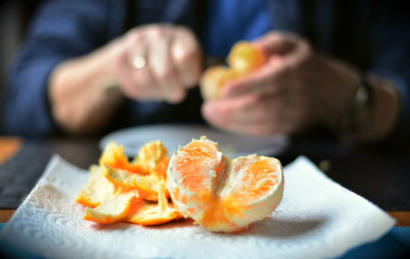 Nikon D610 sample photo. Shell, orange peel, peel photography