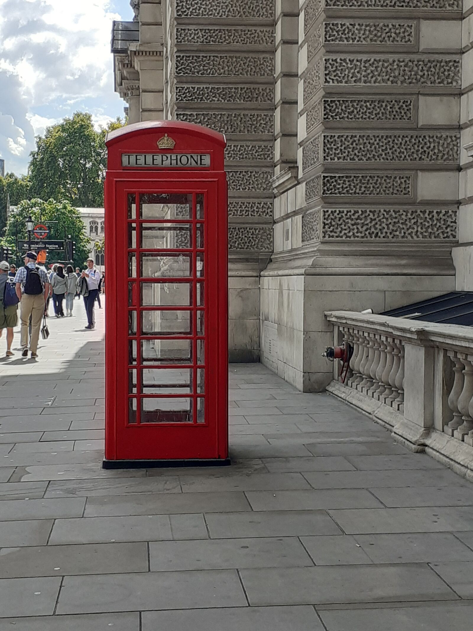Samsung SM-A202F sample photo. Phone box, red, london photography
