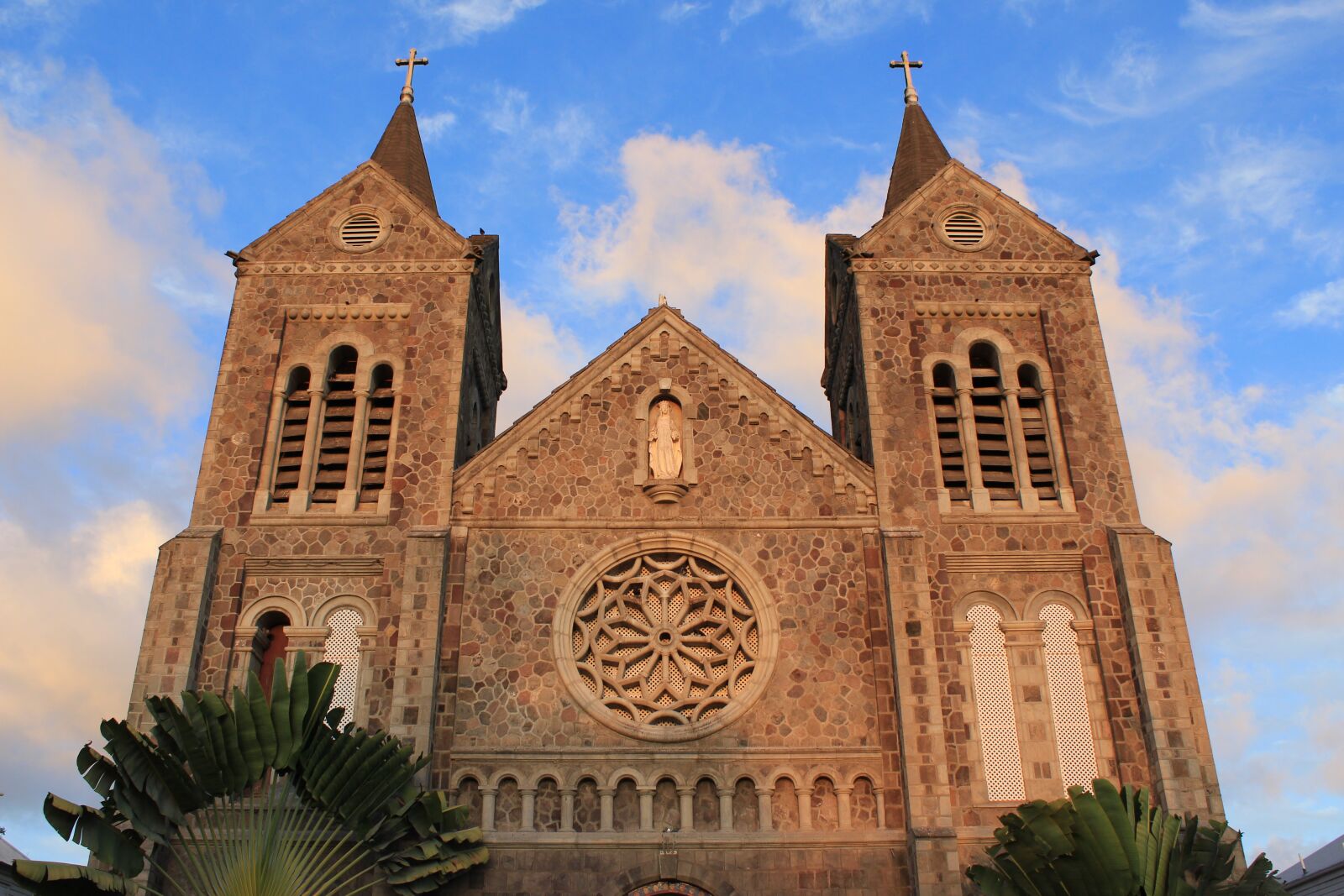 Canon EOS 650D (EOS Rebel T4i / EOS Kiss X6i) sample photo. Church, caribbean, religion photography