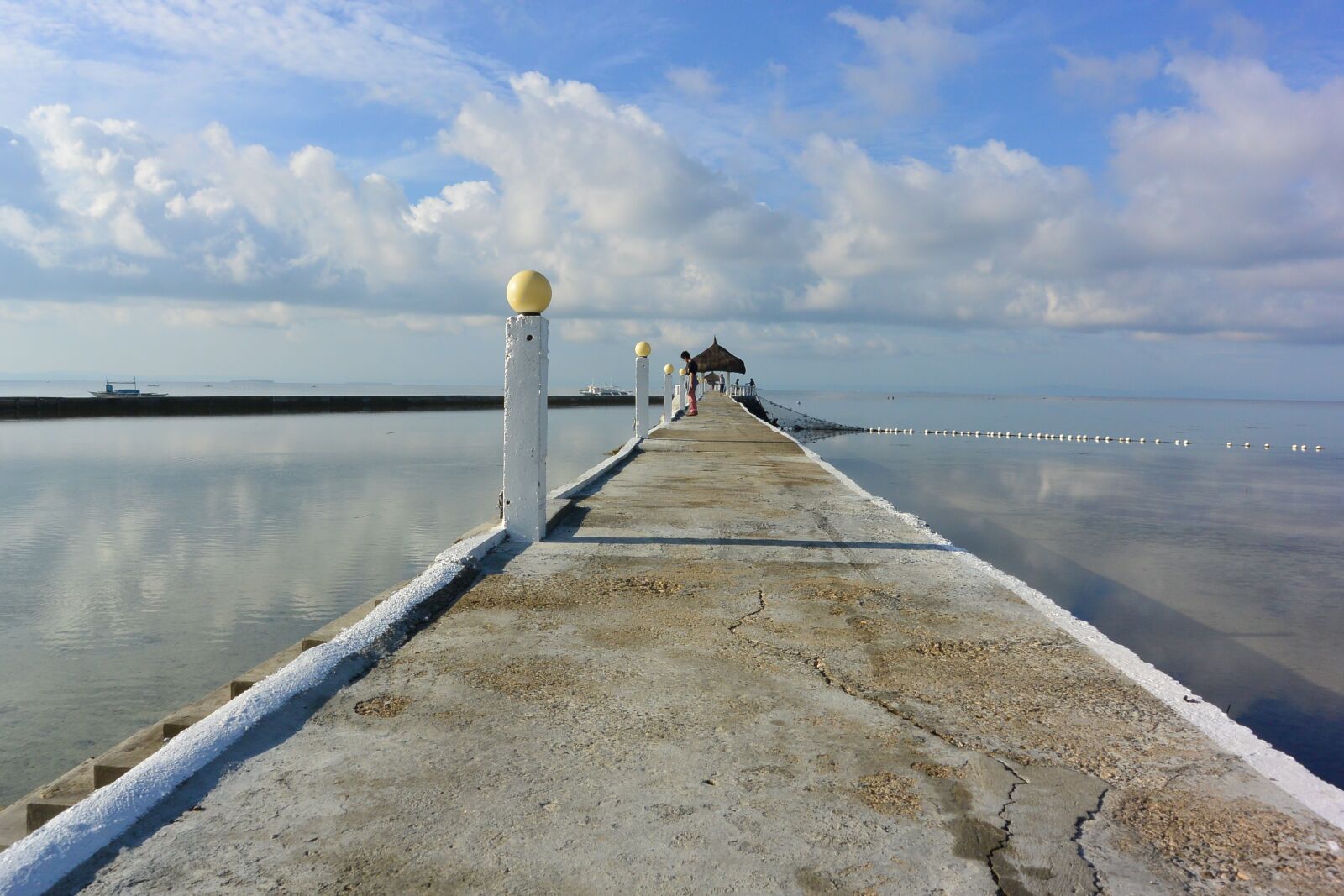 Nikon 1 V2 sample photo. Cebu, mactan island, sea photography