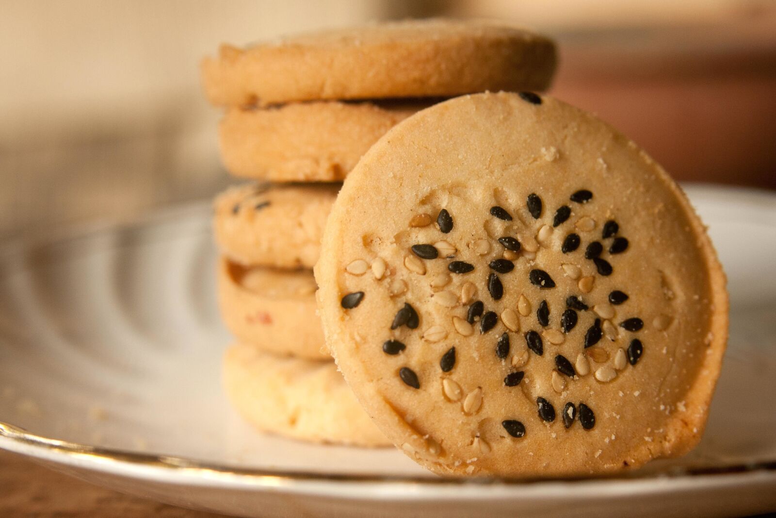Canon EOS 1000D (EOS Digital Rebel XS / EOS Kiss F) sample photo. Cookie, diet, biscuit, food photography