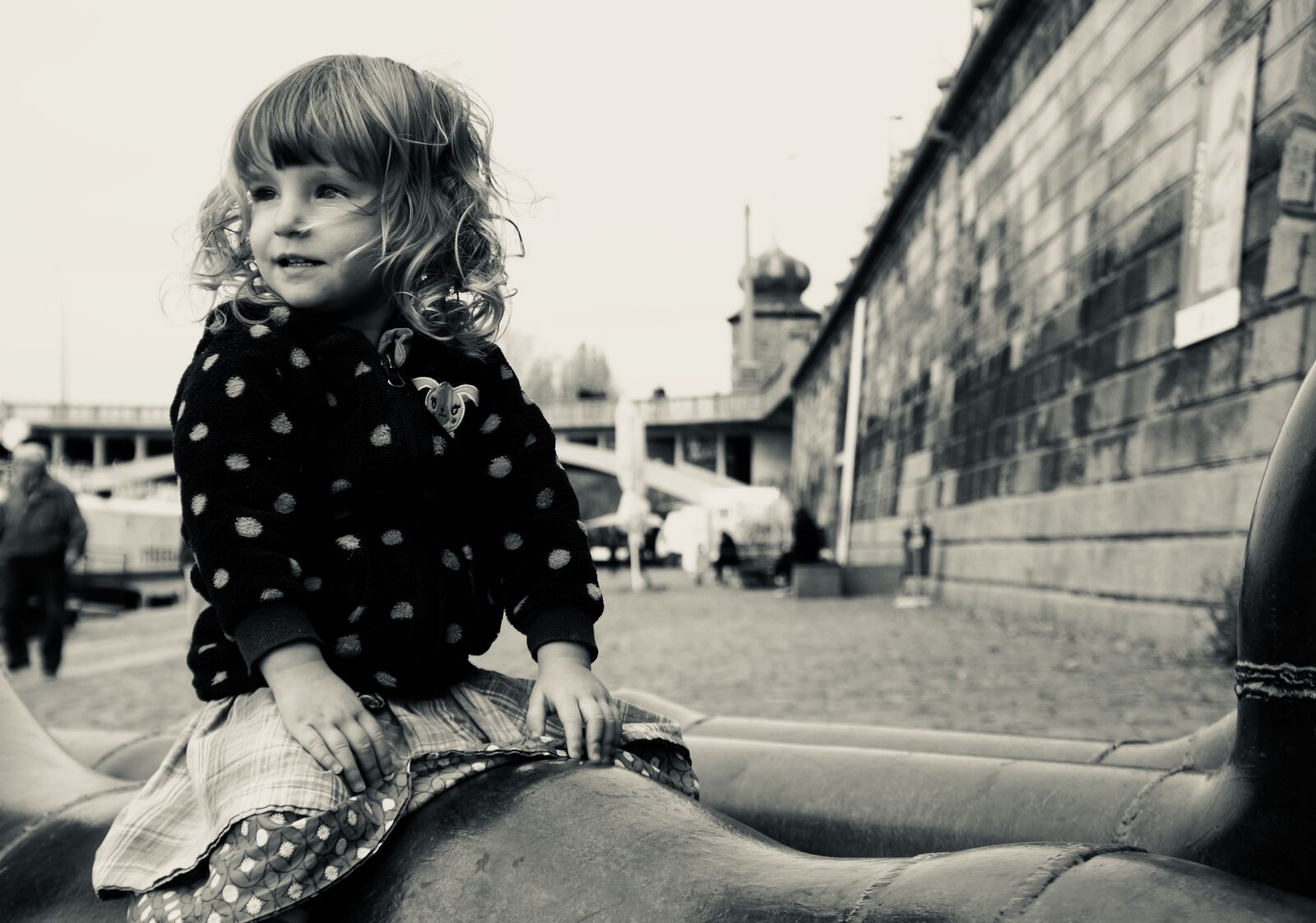Sony Alpha a3000 sample photo. Grayscale, photo, of, young photography