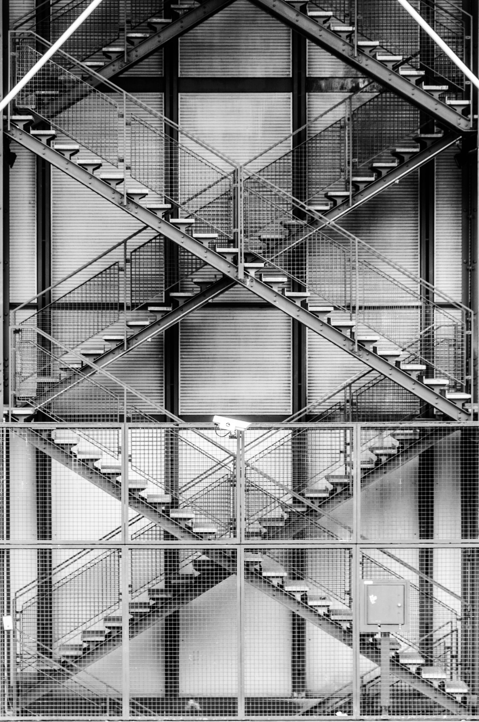 Nikon D300 sample photo. Architecture, stairs, steel photography