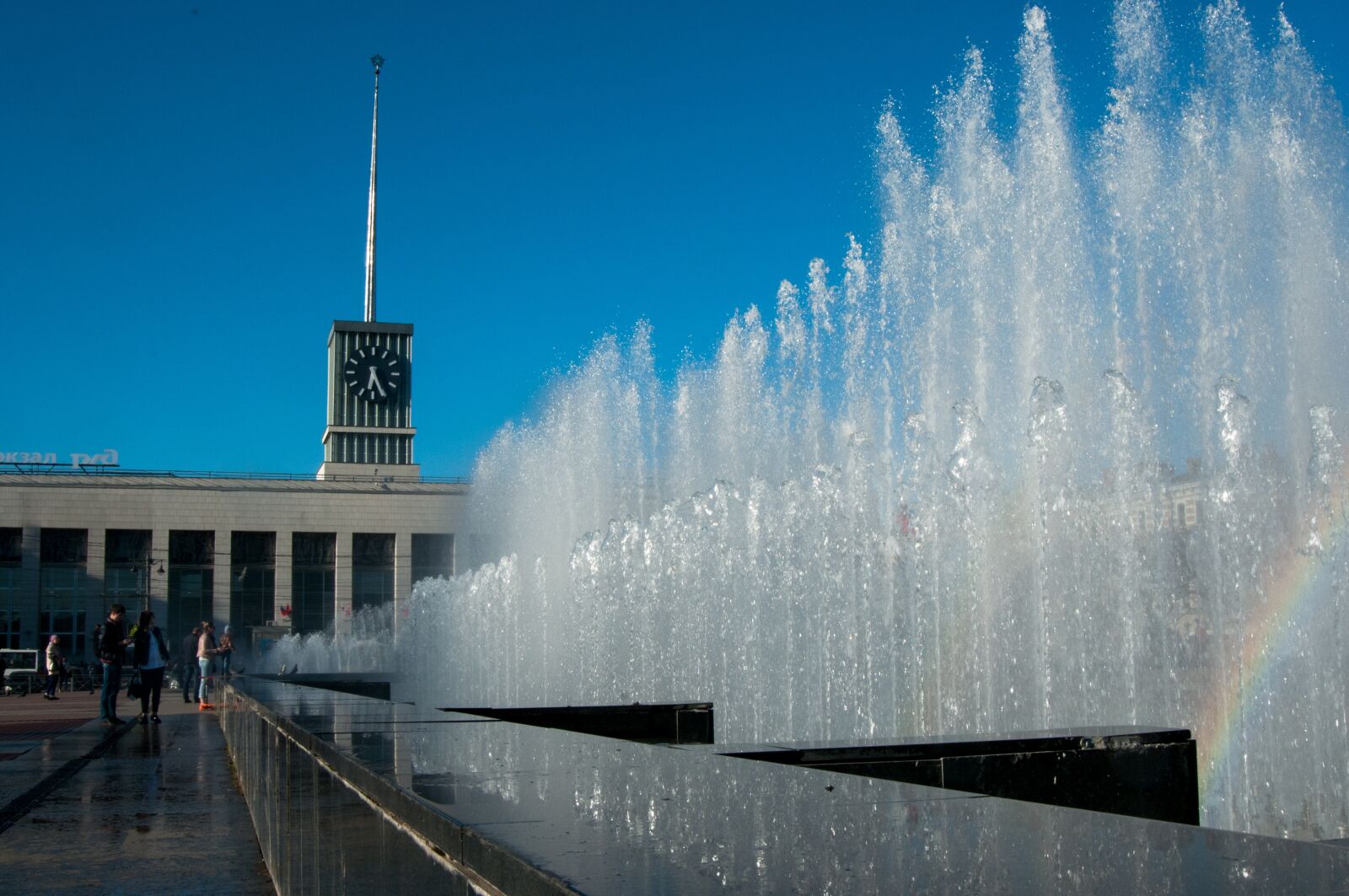 Nikon D300S sample photo. Fountain, rainbow, sky photography