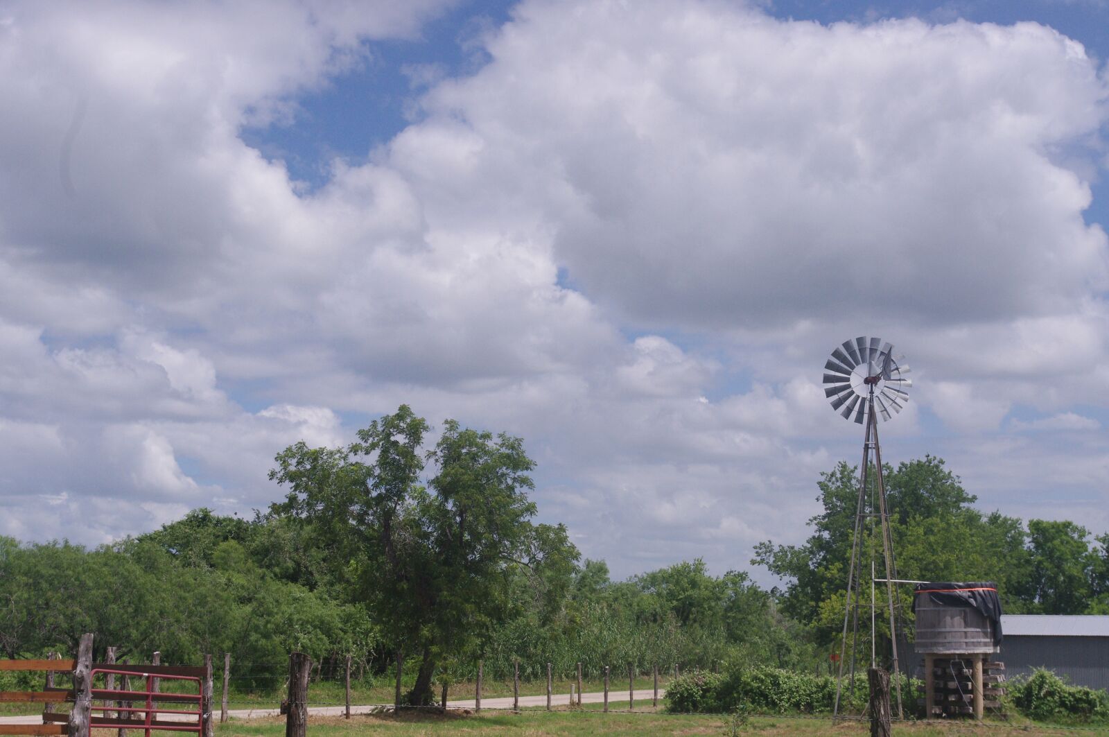 Pentax K-x sample photo. Texas, outdoor, ranch photography