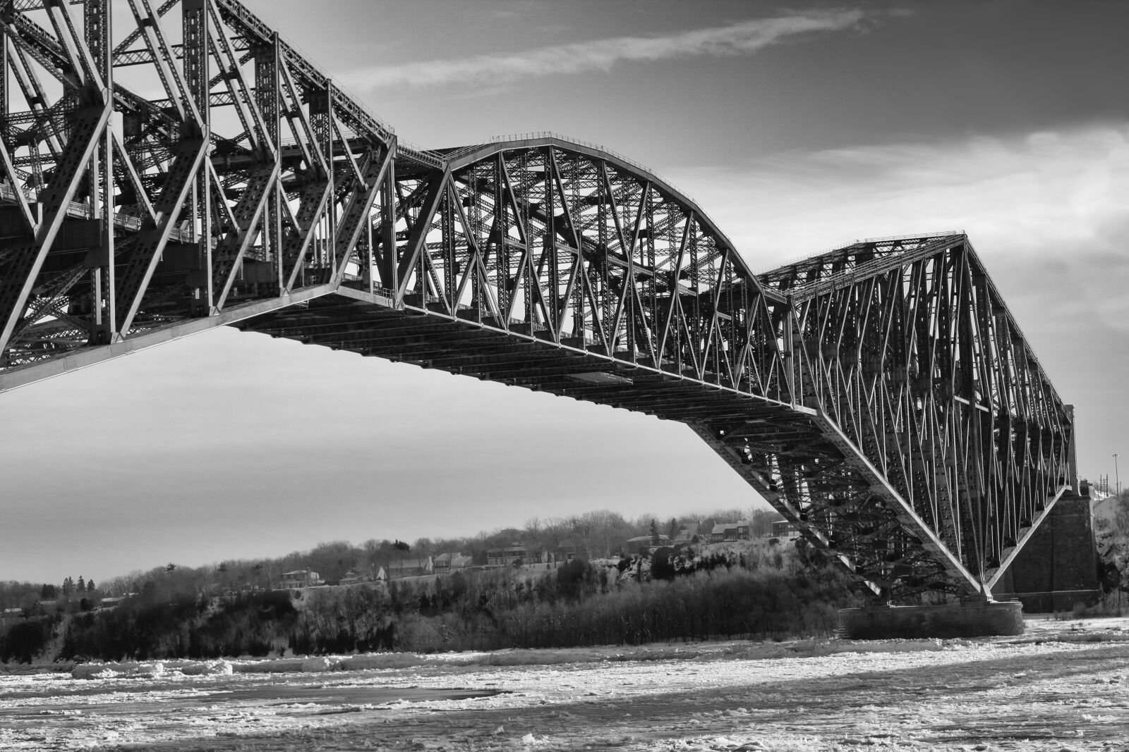 Canon EOS 400D (EOS Digital Rebel XTi / EOS Kiss Digital X) sample photo. Quebec, bridge, saint-laurent photography