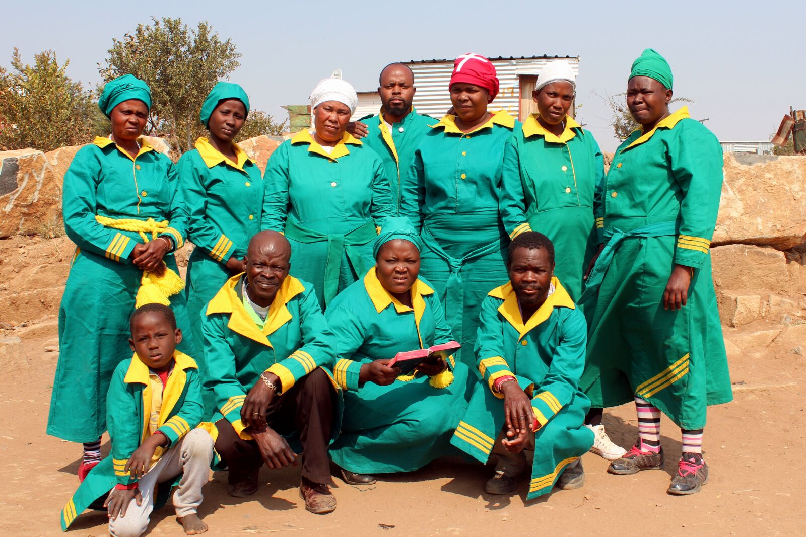 Canon EOS 600D (Rebel EOS T3i / EOS Kiss X5) sample photo. African church, holly, clothes photography