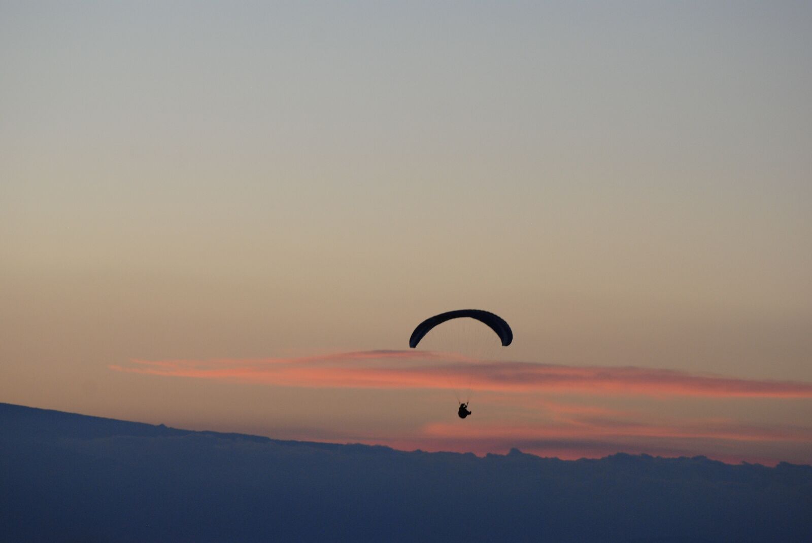 Nikon D3000 sample photo. Parachute, sky, sport photography