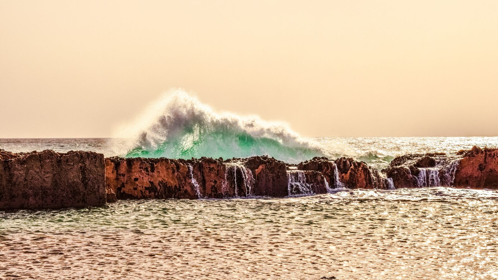 Nikon D3300 sample photo. Waves, rocky coast, erosion photography