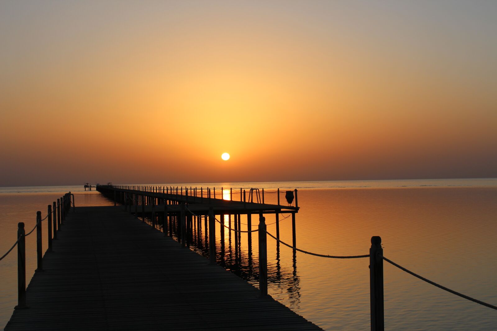 Canon EOS 700D (EOS Rebel T5i / EOS Kiss X7i) sample photo. Sunrise, egypt, sea photography