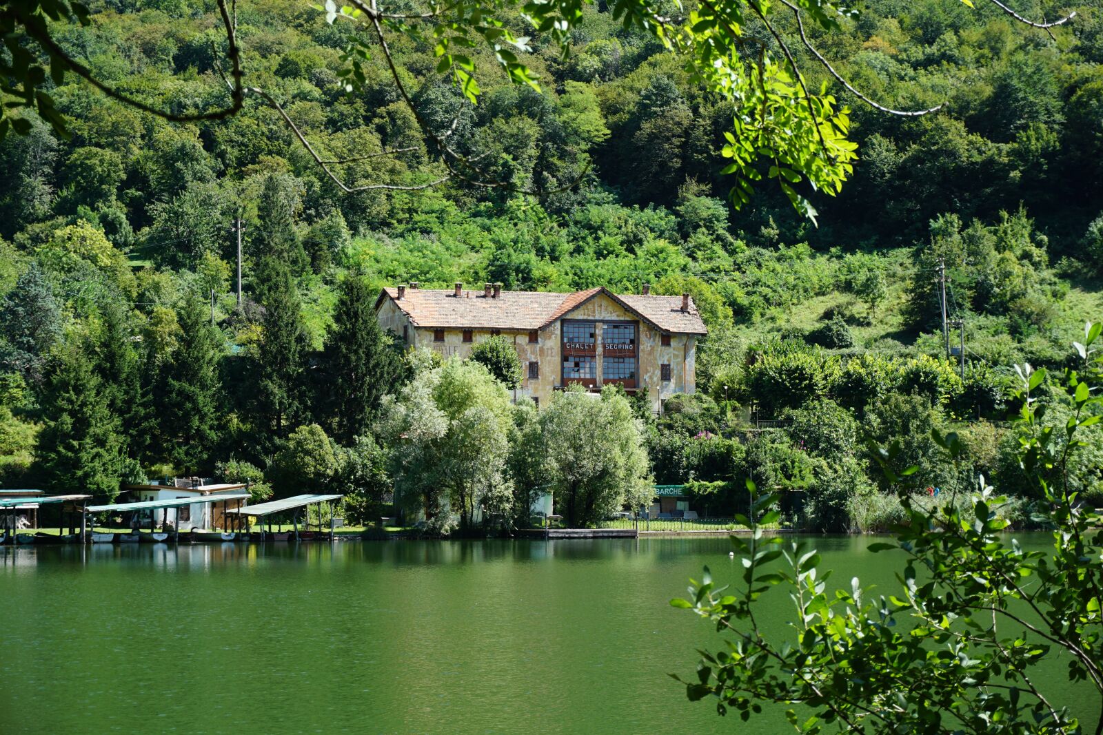Sony a6000 sample photo. The lake of segrino photography