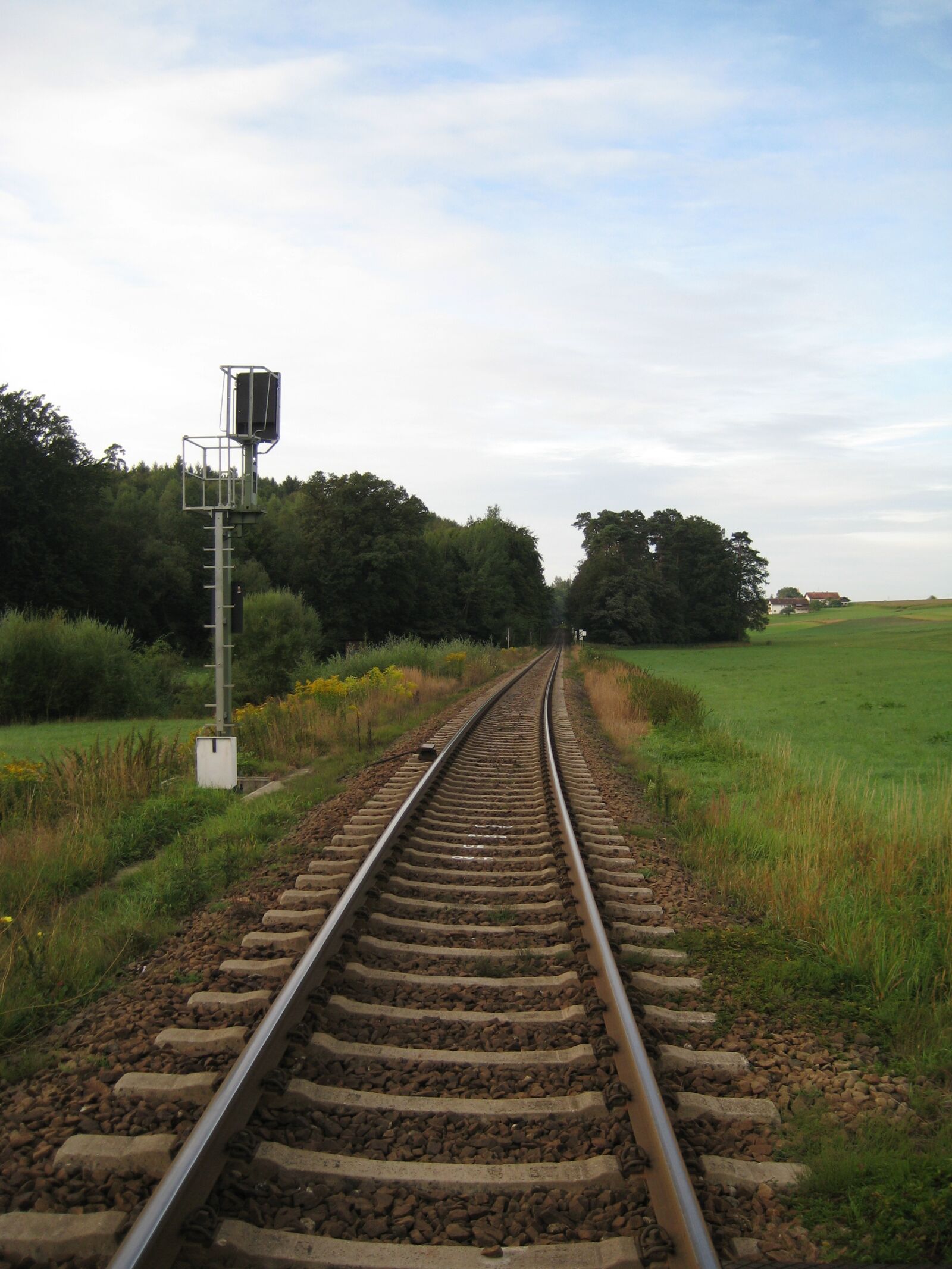 Canon DIGITAL IXUS 70 sample photo. Gleise, rails, train photography