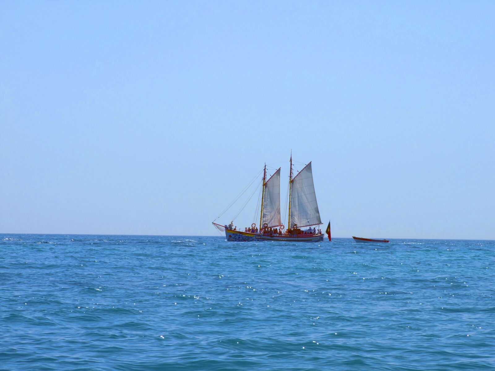 Fujifilm FinePix S6500fd sample photo. Ocean, ship photography