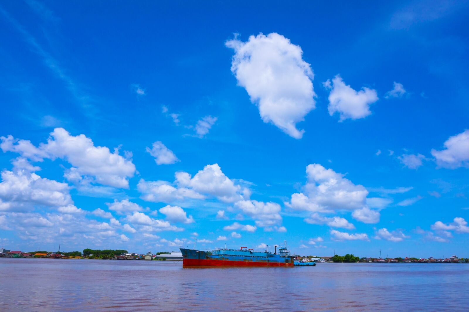 Sony Alpha a5000 (ILCE 5000) sample photo. Sky, blue, summer photography