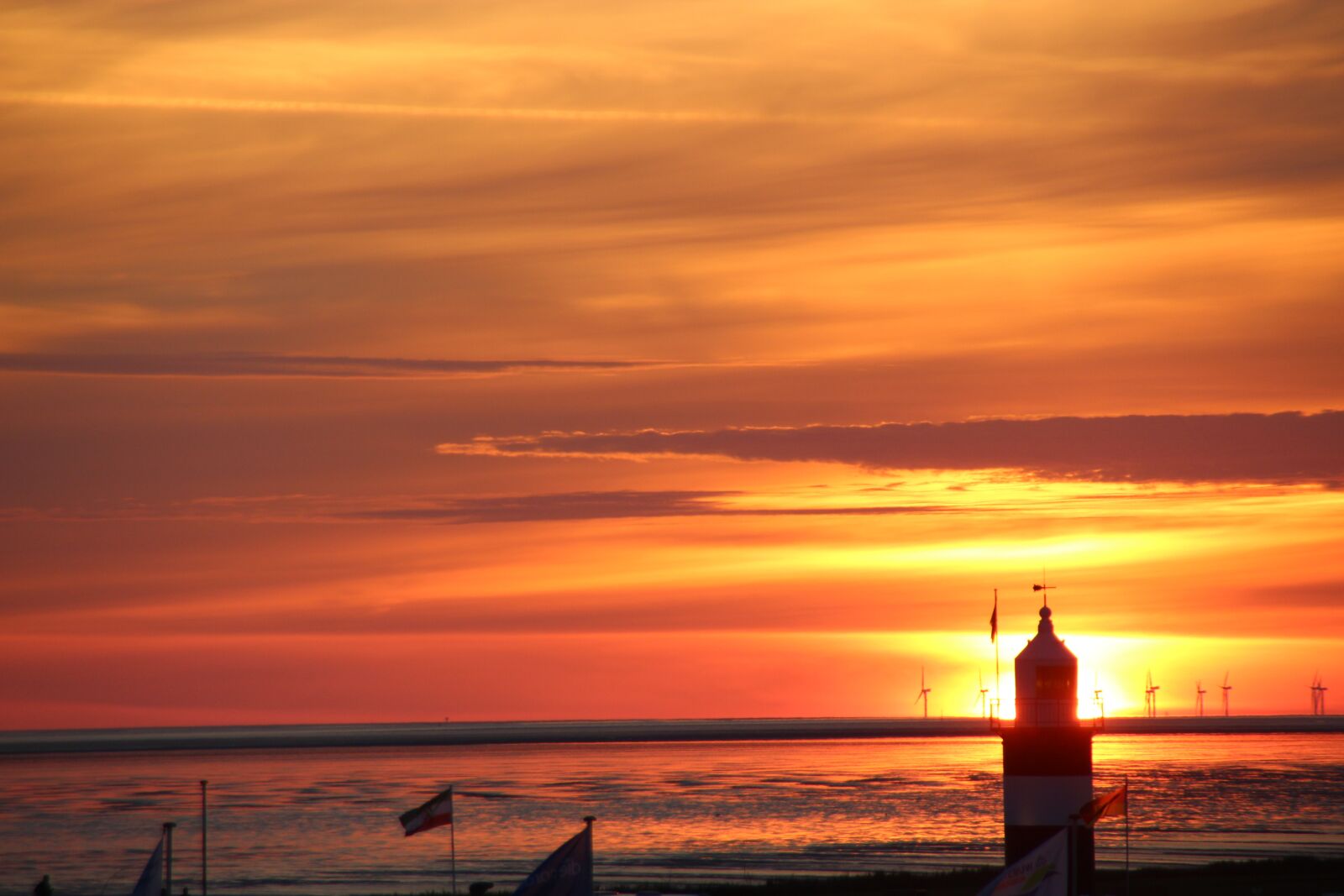 Canon EOS 700D (EOS Rebel T5i / EOS Kiss X7i) sample photo. Sunset, north sea, abendstimmung photography