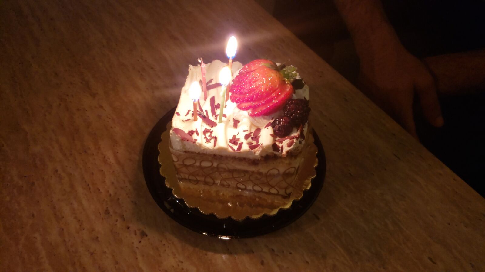 Samsung Galaxy S9 sample photo. Small, birthday, cake photography