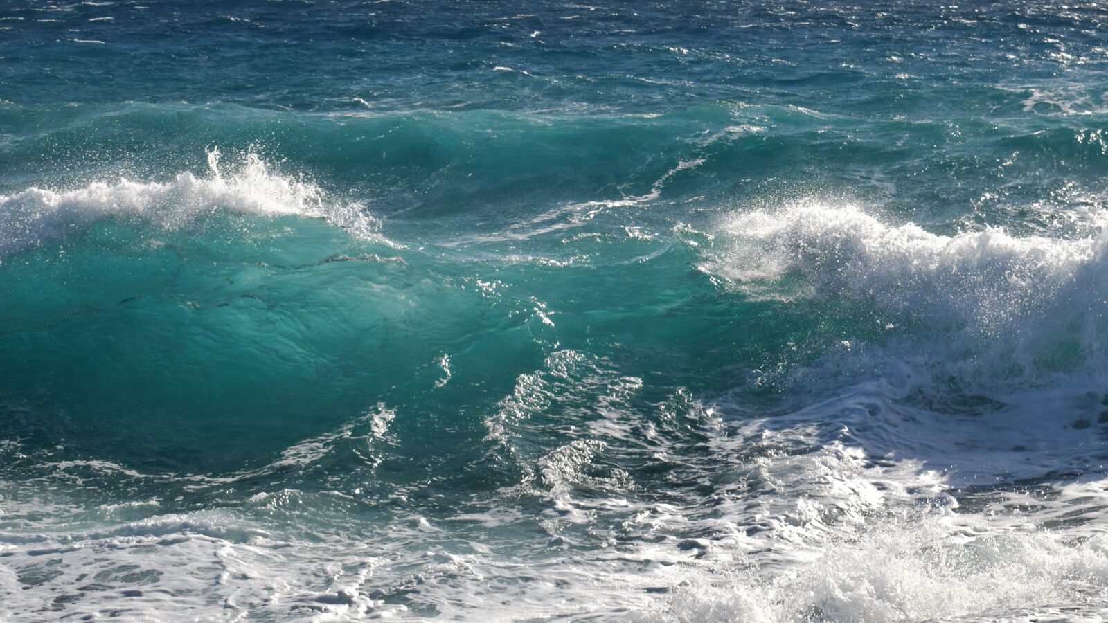 Nikon D3300 sample photo. Wave, transparent, smashing photography