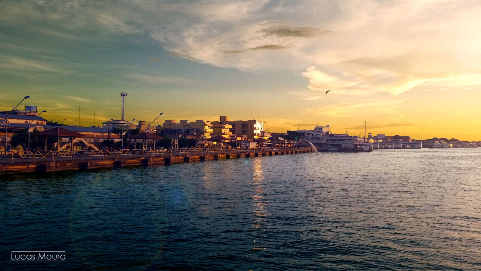 Samsung Galaxy S5 sample photo. Buildings, city, sunset, water photography
