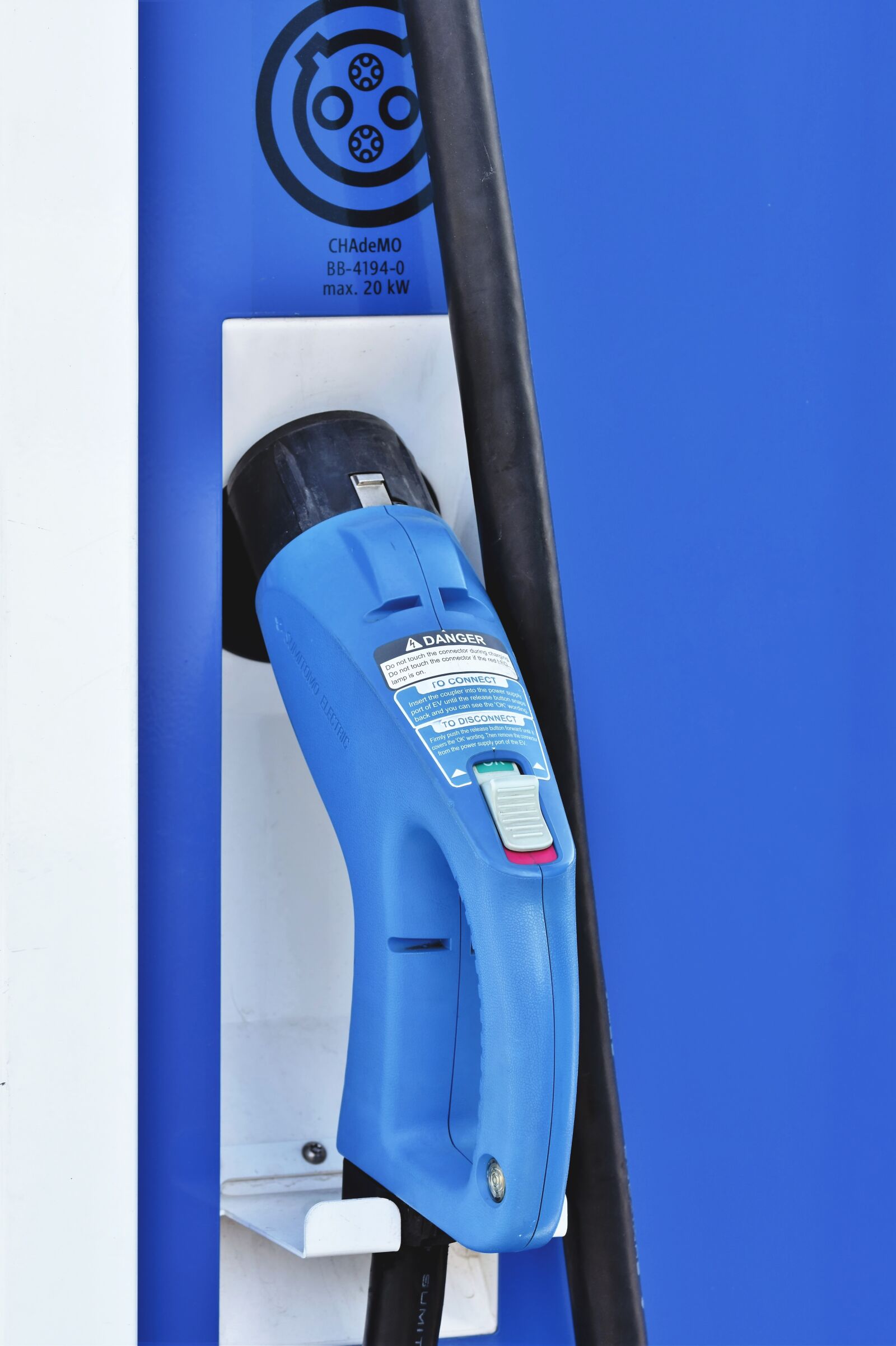 Nikon D7200 sample photo. Loading column, charging station photography